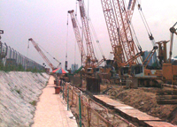 香港啟德游輪碼頭土地平整管樁工程