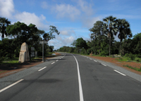 幾內亞115公里瀝青路抵達塞內加爾邊境